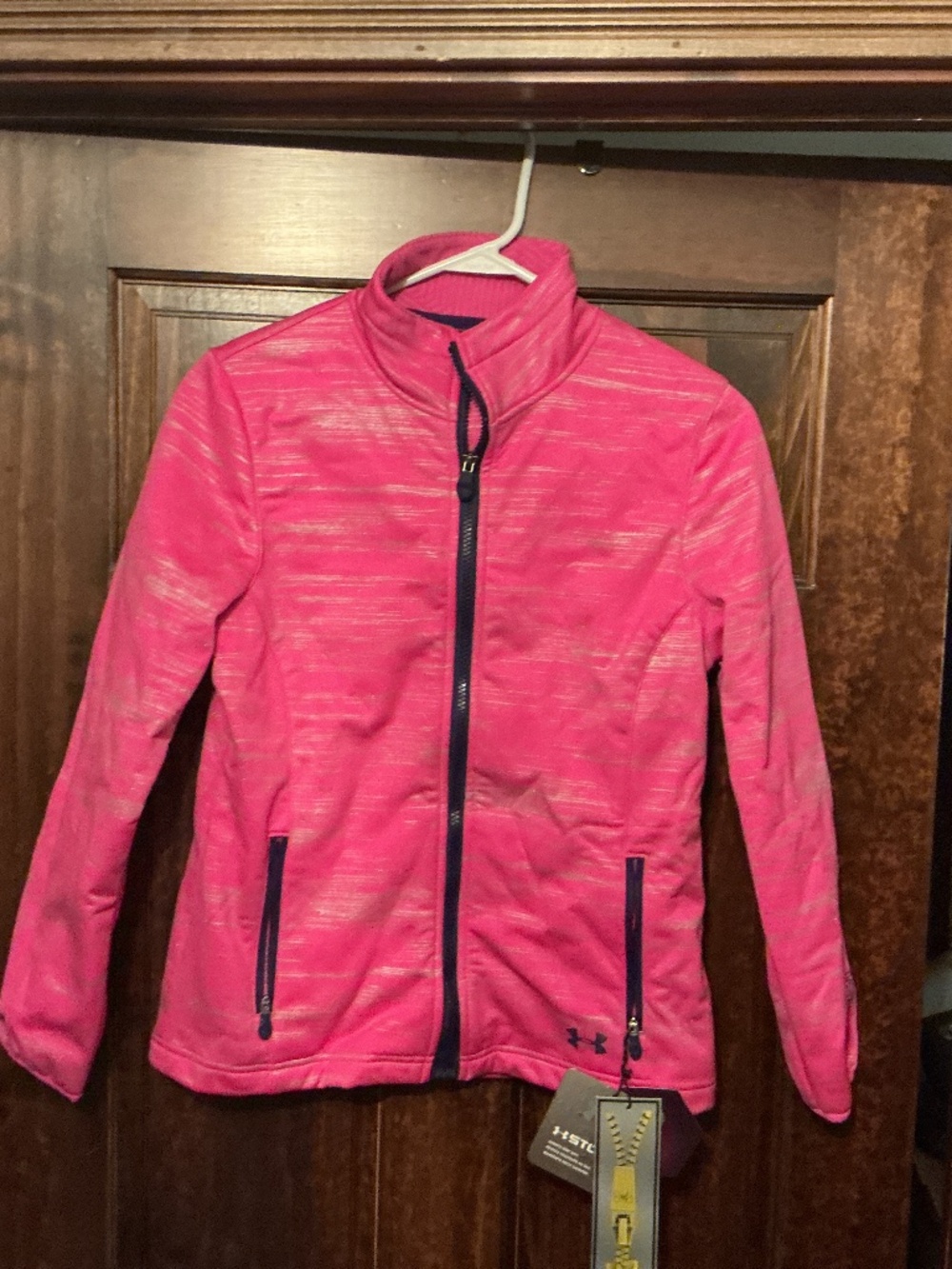 Under armor girls y e large youth pink jacket